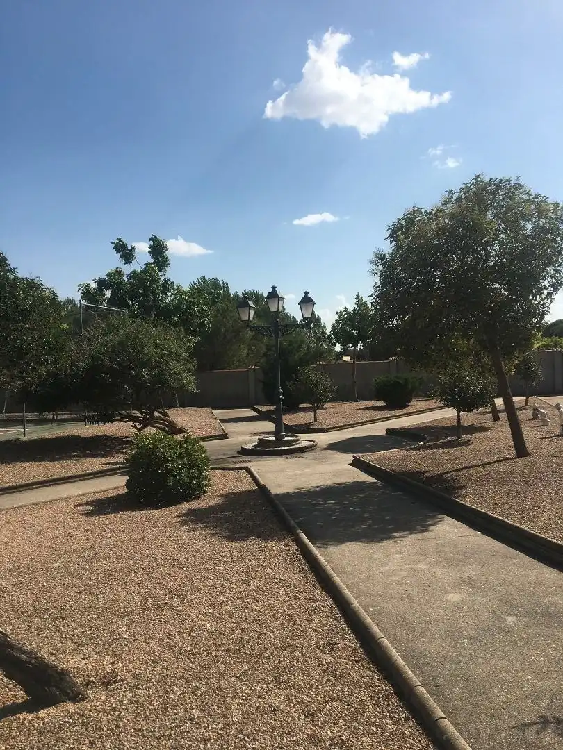 Vista exterior de Casa o chalet en venta en Calzada de Valdunciel con Calefacción, Jardín privado y Terraza
