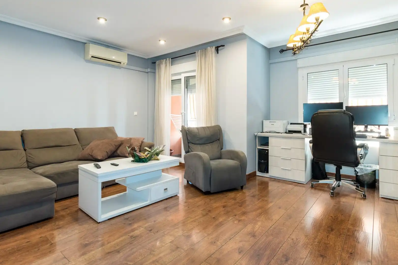 Apartamento con ascensor en venta en MARIA PARODI, imagen 2