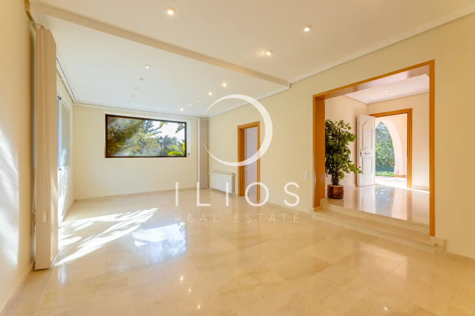 Sala d'estar de Casa o xalet de lloguer en Sagunto / Sagunt amb Aire condicionat, Calefacció i Jardí privat
