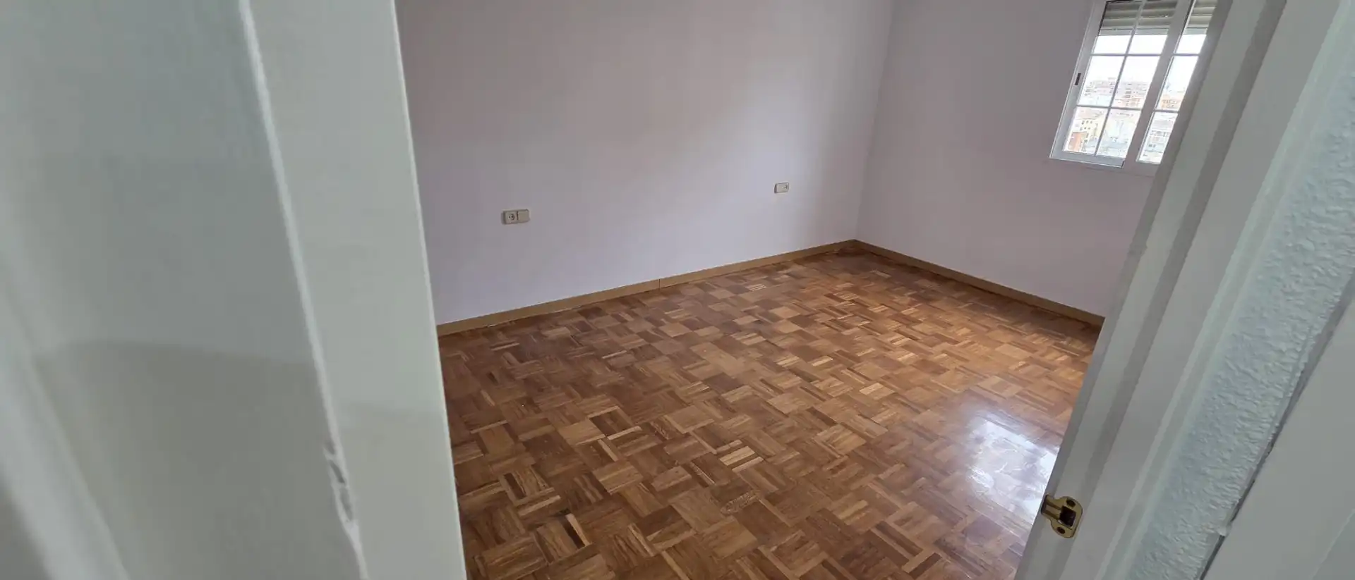 Dachboden zur Miete in Málaga mit Klimaanlage, Terrasse und Balkon