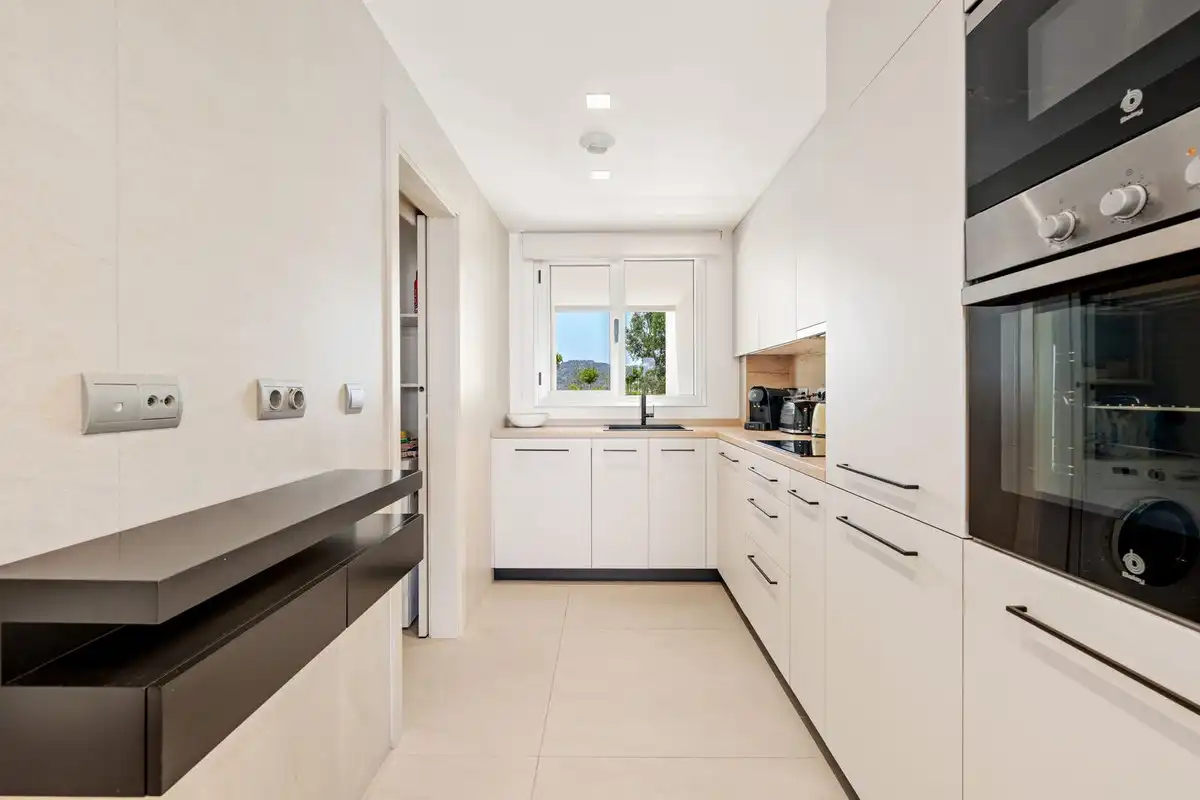 Cocina de Apartamento en venta en Mijas con Aire acondicionado, Amueblado y Piscina comunitaria