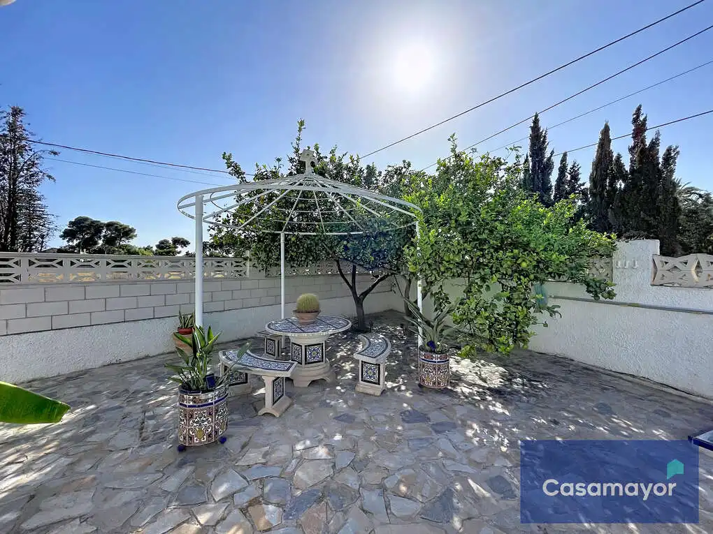 Terrassa de Casa o xalet en venda en Sant Joan d'Alacant amb Aire condicionat, Jardí privat i Piscina