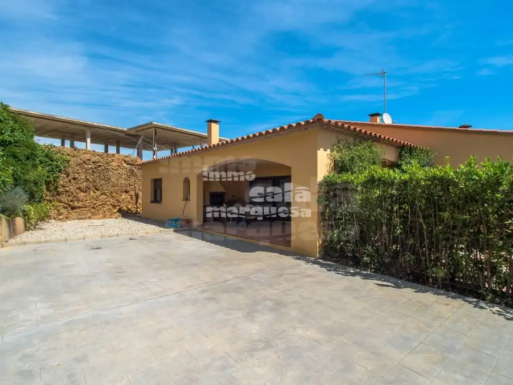 Detached house with pool for sale in Residencial Begur - Esclanyà, imagen 5