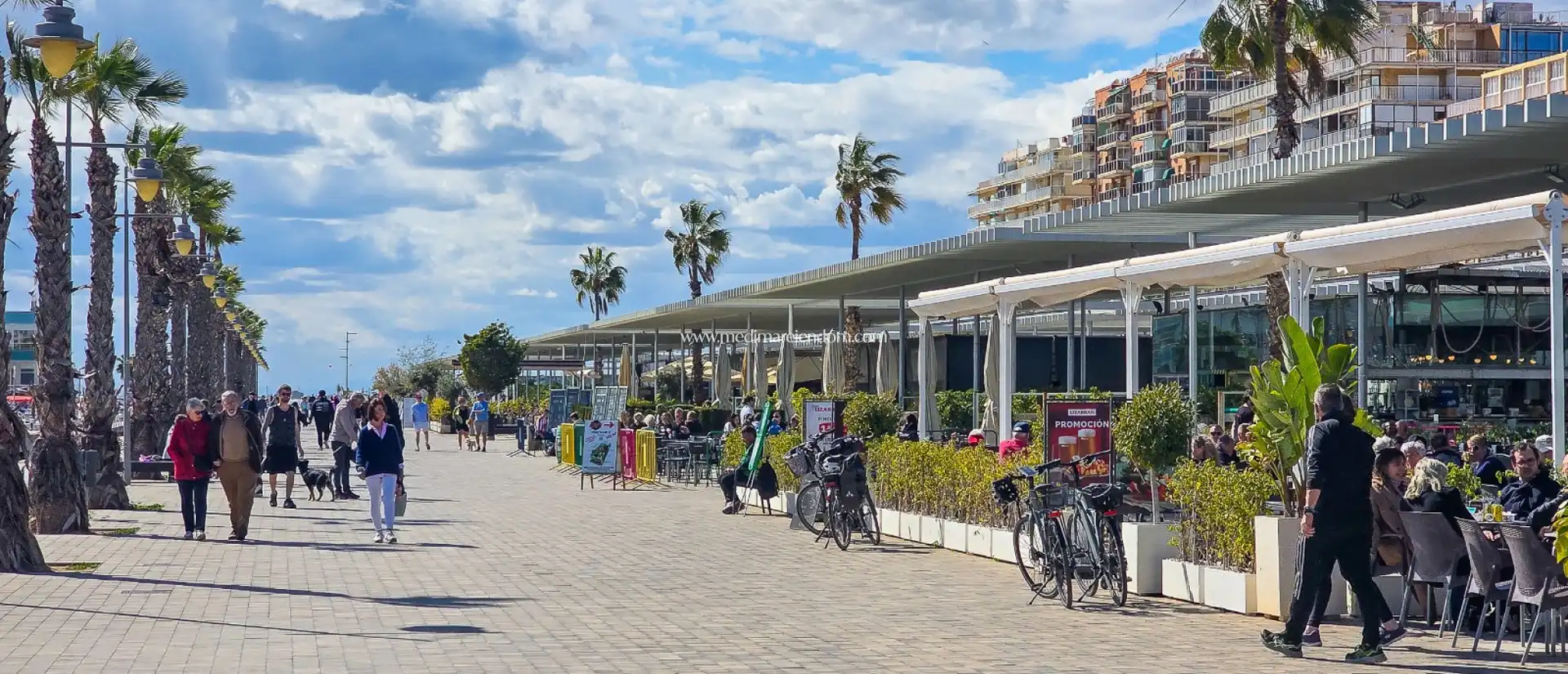 Vista exterior de Apartament en venda en Santa Pola amb Aire condicionat, Calefacció i Terrassa