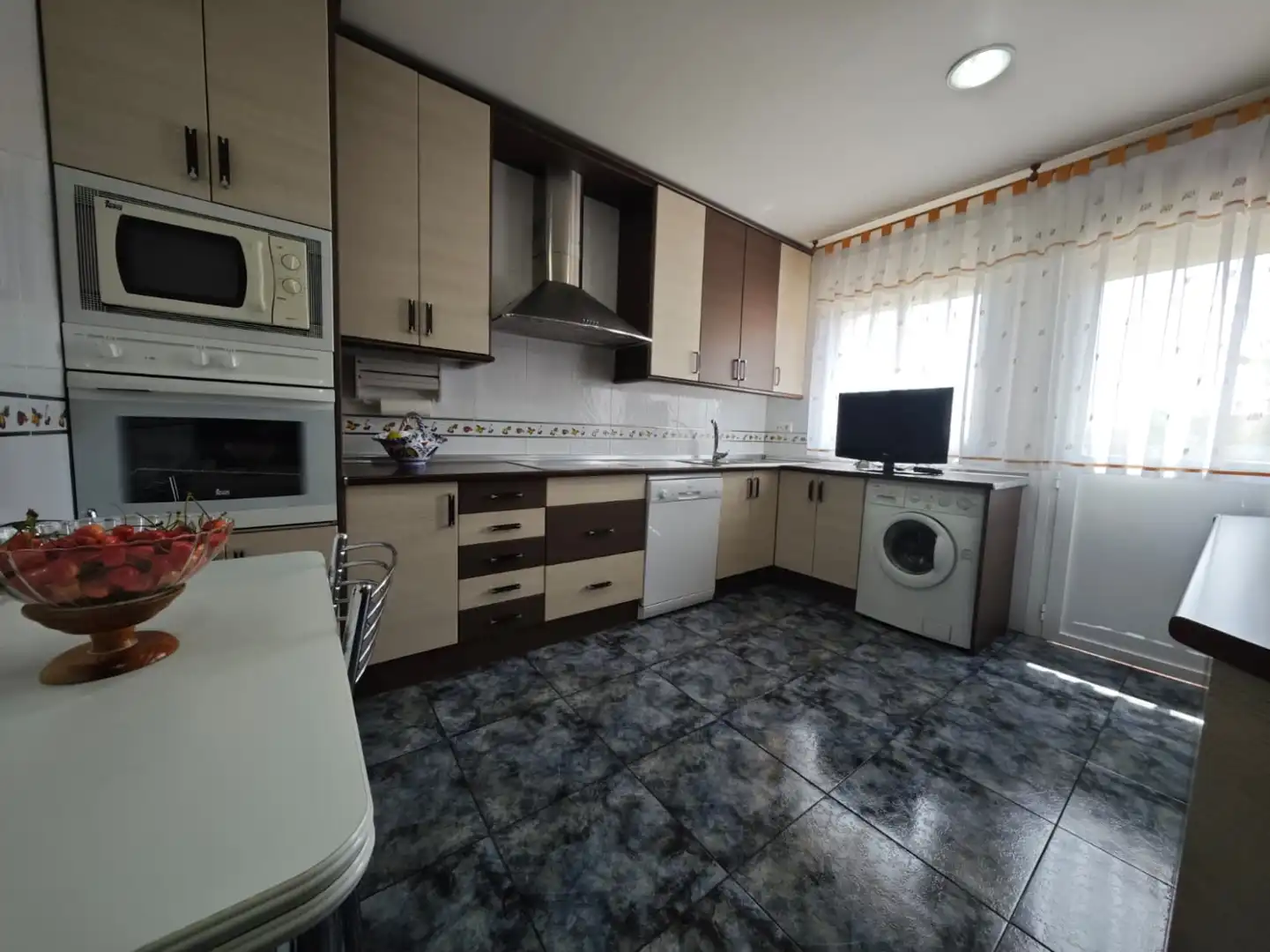 Cocina de Casa o chalet en venta en Escalona con Aire acondicionado, Calefacción y Piscina