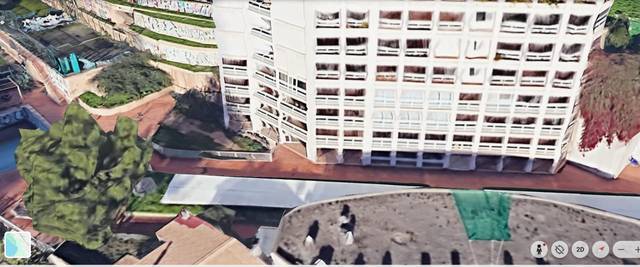 Dúplex en Venta en Carrer de Robert Graves en El Terreno