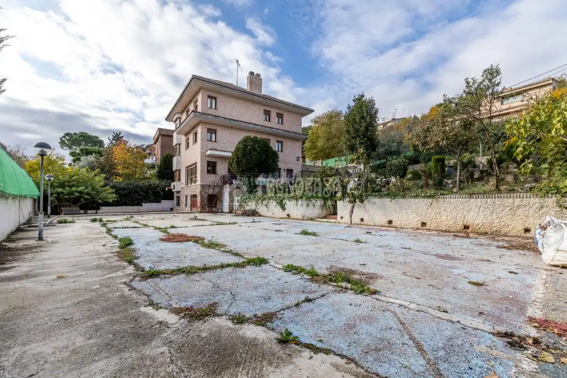Vista exterior de Casa o chalet en venta en Algete con Aire acondicionado, Calefacción y Balcón