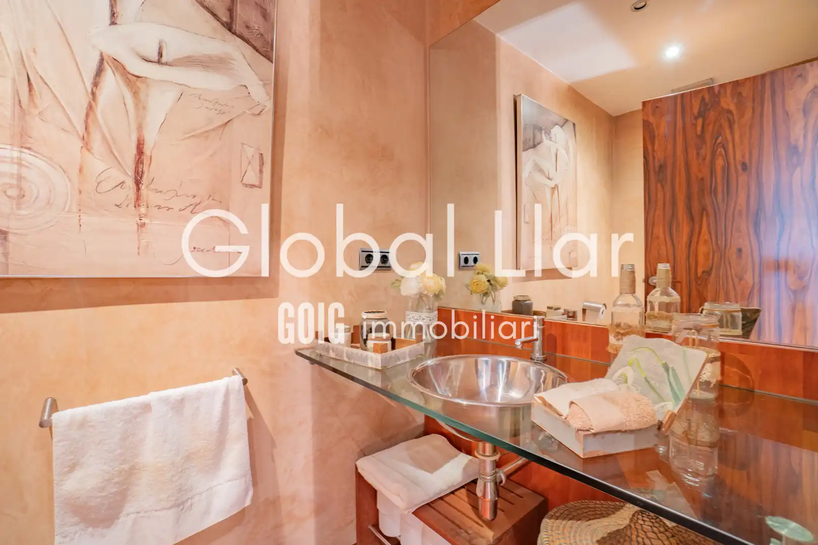 Detached homes for sale in Carrer de Joanot Martorell, Gràcia
