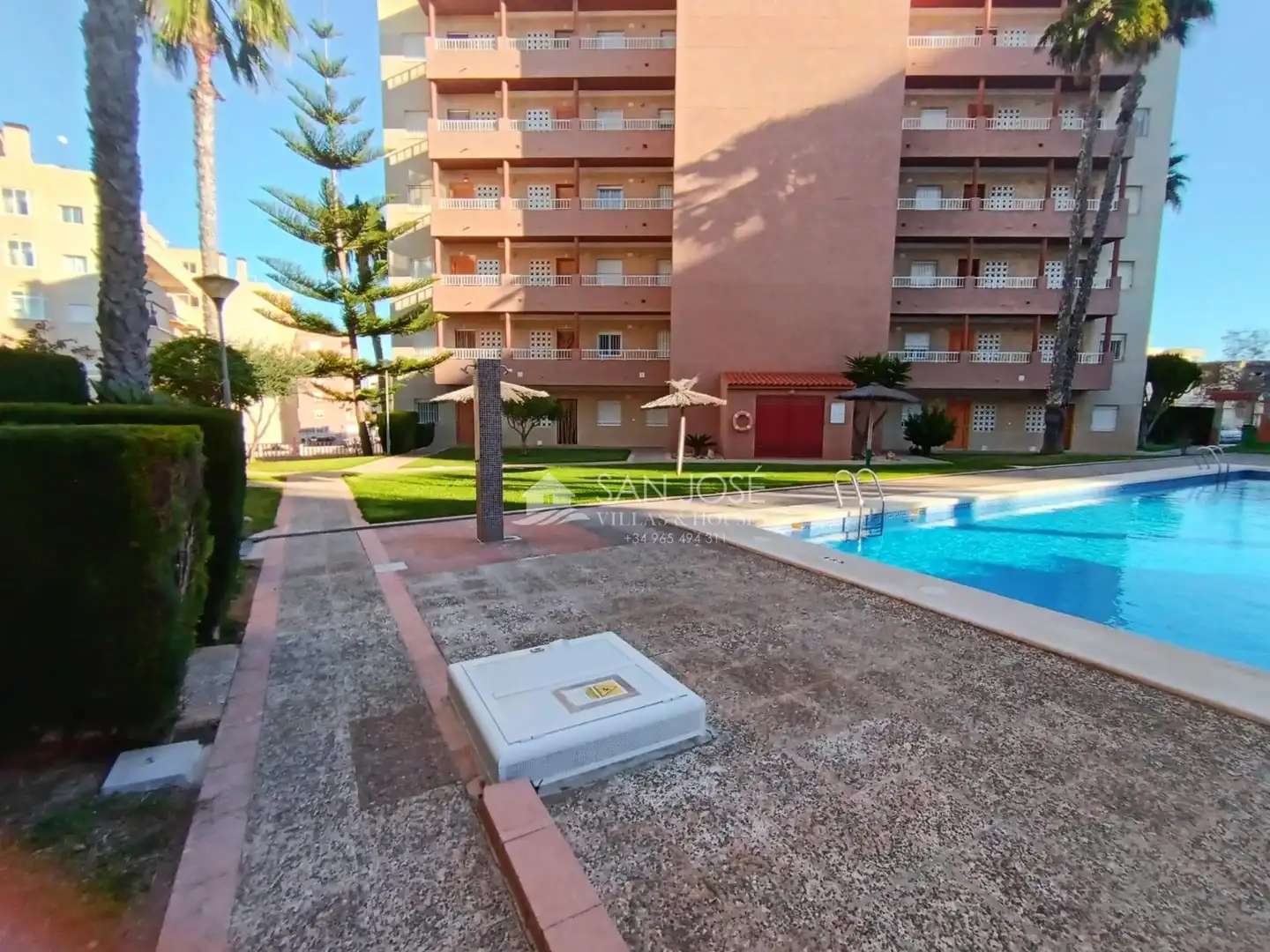 Apartamento de alquiler en Los Arenales del Sol