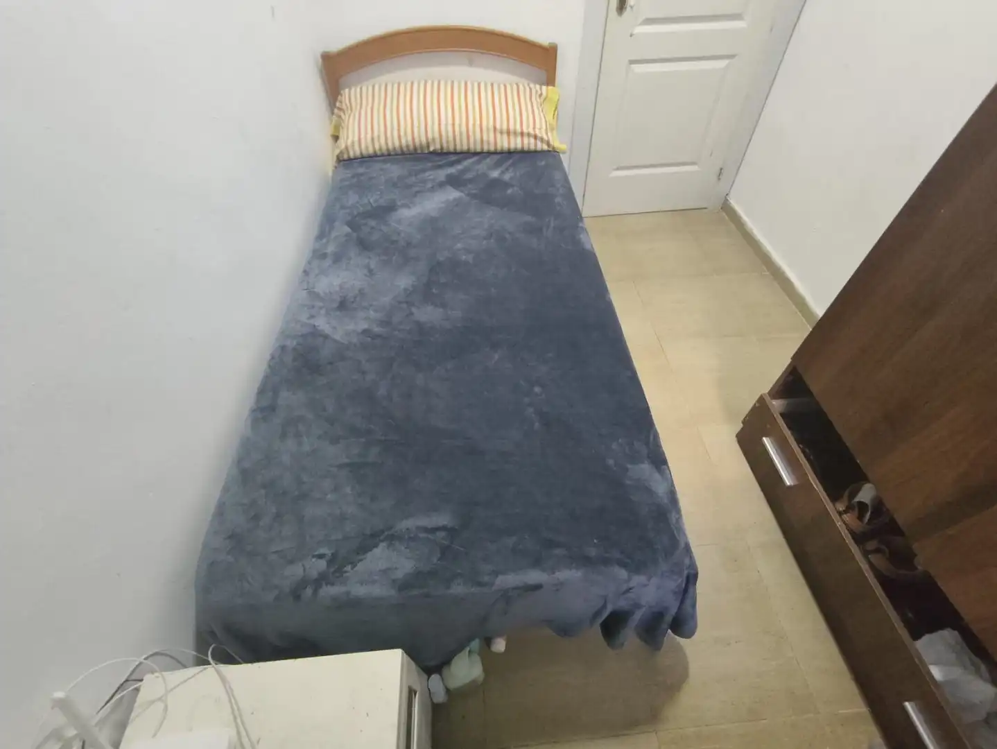 Bedroom of Flat for sale in Sevilla  with Air Conditioner and Furnished