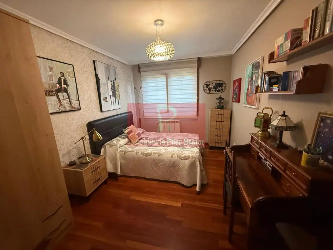 Dormitori de Casa o xalet en venda en San Andrés del Rabanedo amb Calefacció, Jardí privat i Terrassa