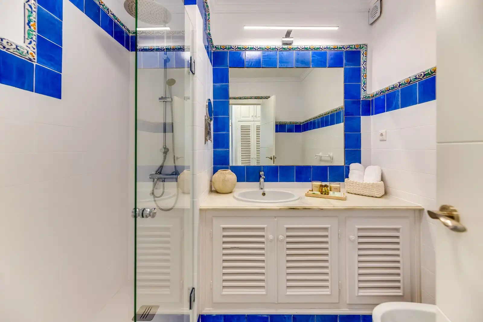 Baño de Casa o chalet en venta en Marbella con Aire acondicionado, Calefacción y Jardín privado