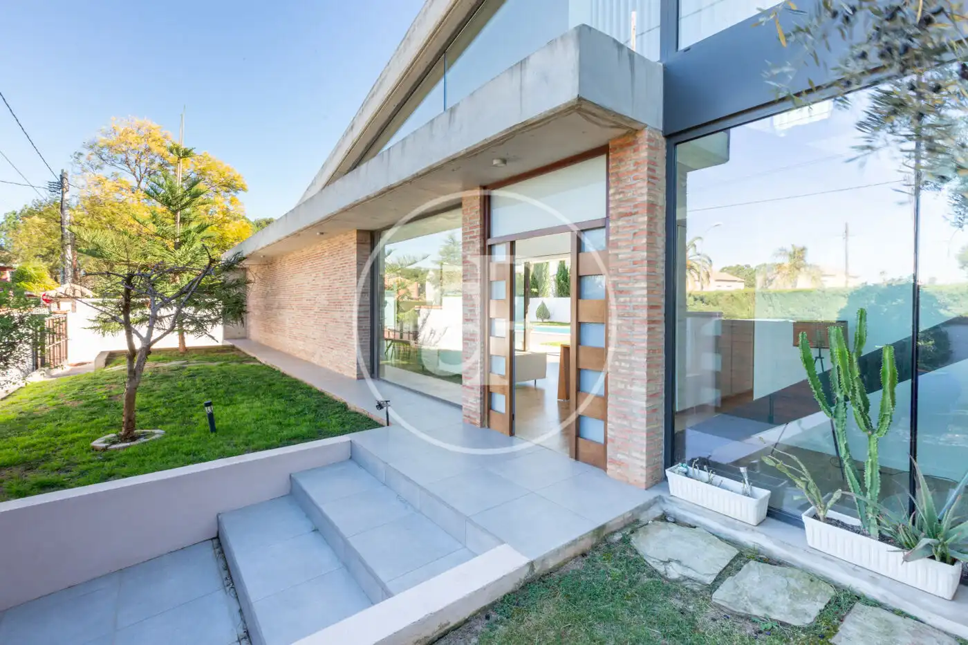 Exterior view of Houses for sale in L'Eliana  with Air Conditioner, Heating and Private garden