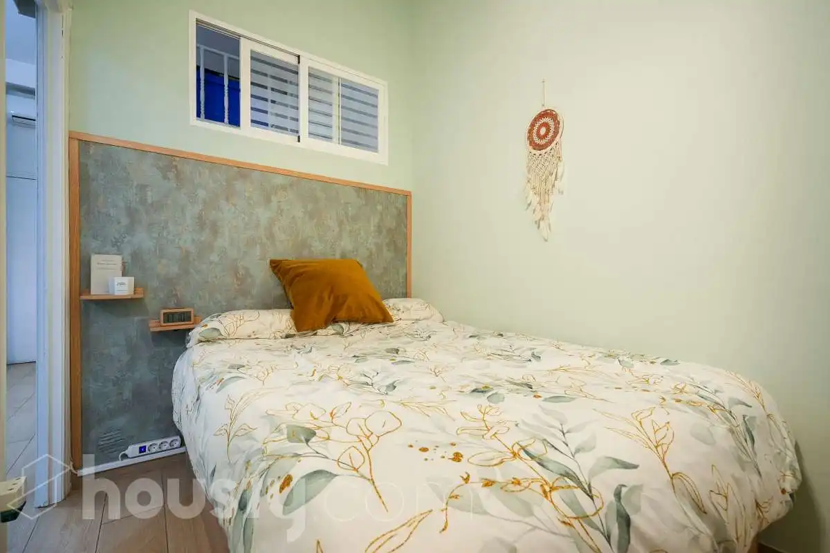 Bedroom of Flat for sale in Madrid  with Heating and Furnished