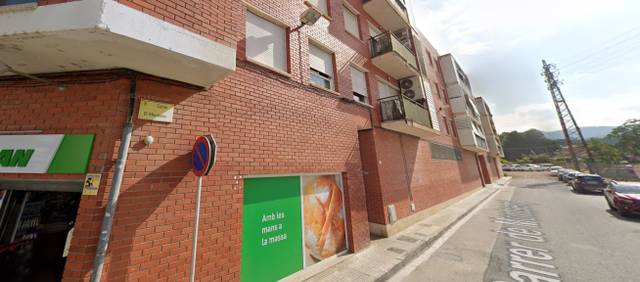 Piso en Venta en C/ Montseny en Centre