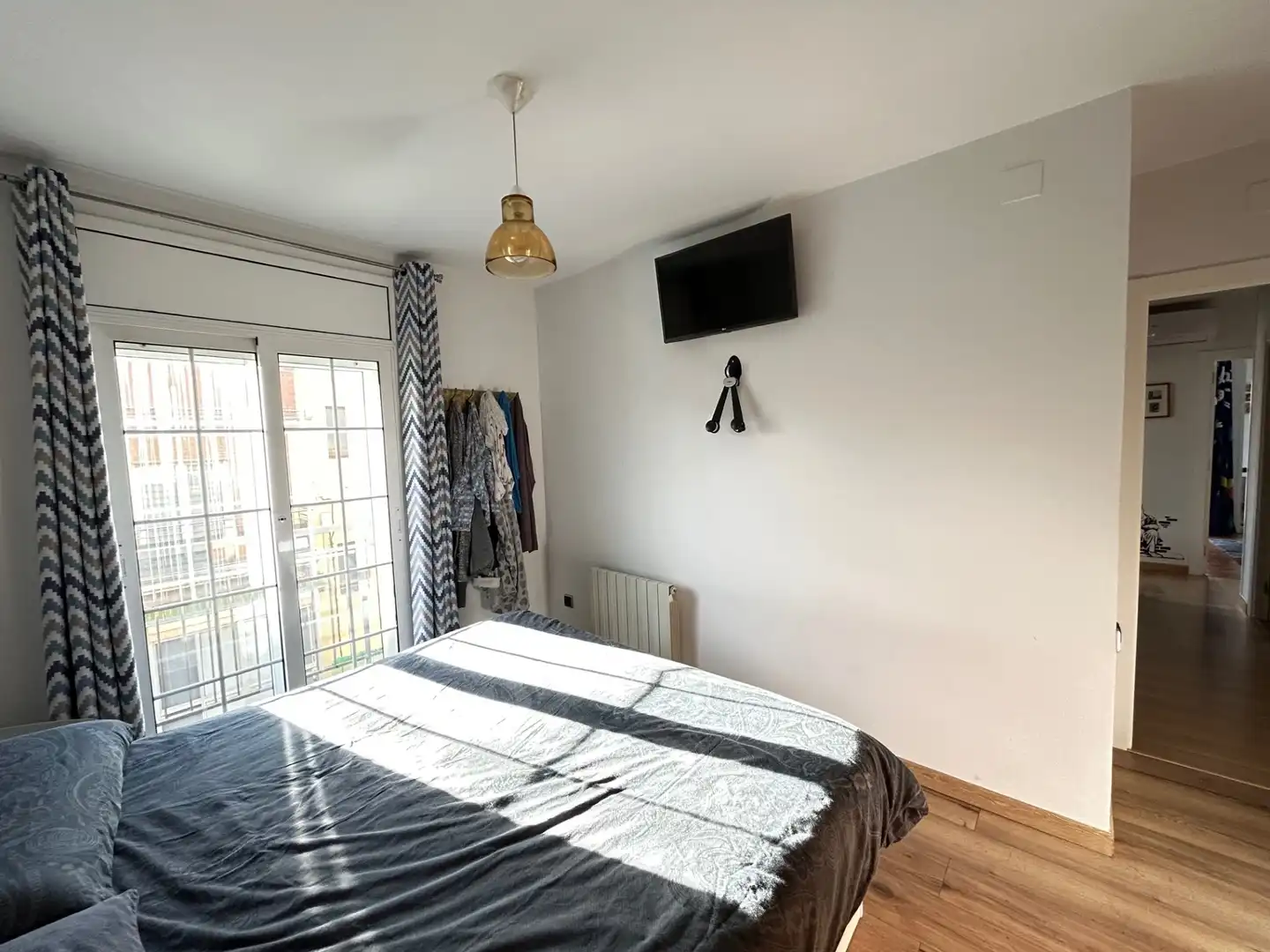 Schlafzimmer von Maisonette zum Verkauf in Sant Boi de Llobregat mit Klimaanlage, Heizung und Parkett