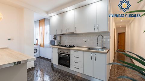 Foto 5 de Piso en venta en Calle de Laureado López Muñoz, 19, Barrio de Zaidín, Granada Capital