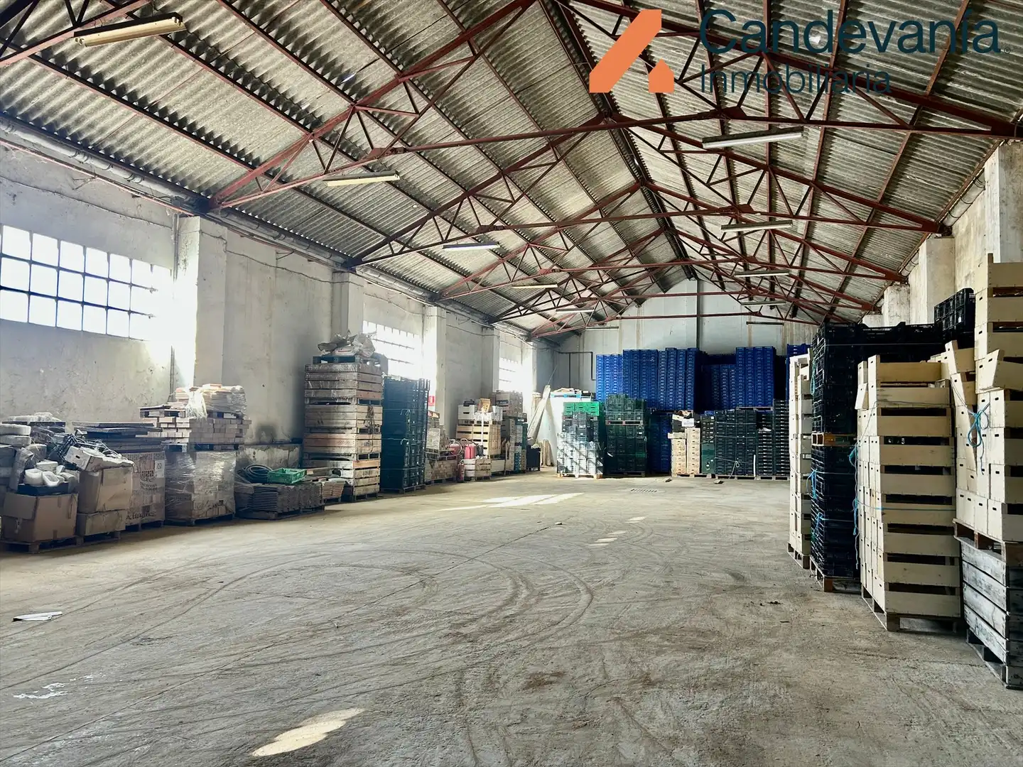Nave industrial en venta en Zuera