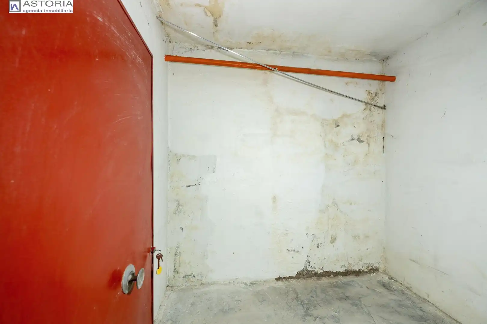 Garage zum Verkauf in Granada