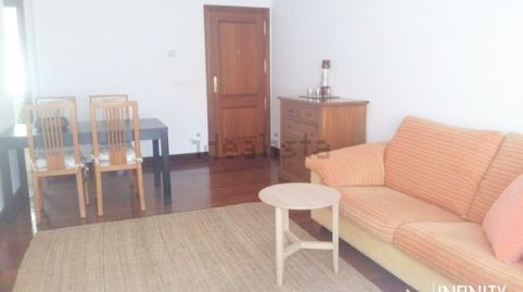 Foto 2 de Pis de lloguer a Deustuko Zubia, Abandoibarra - Guggenheim, Bilbao