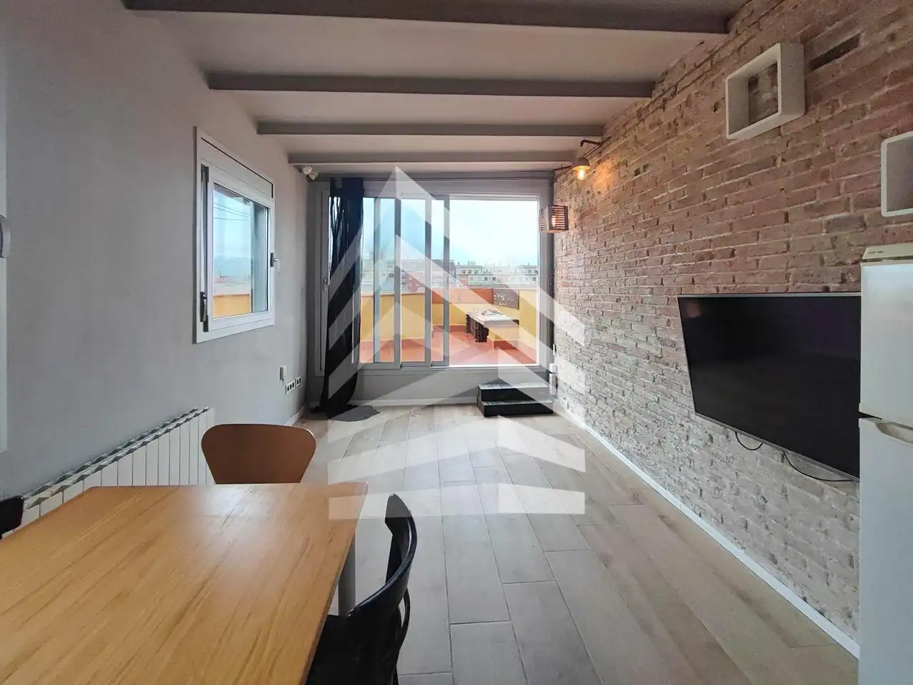 Estudio de alquiler en Daoiz I Velarde, Sants