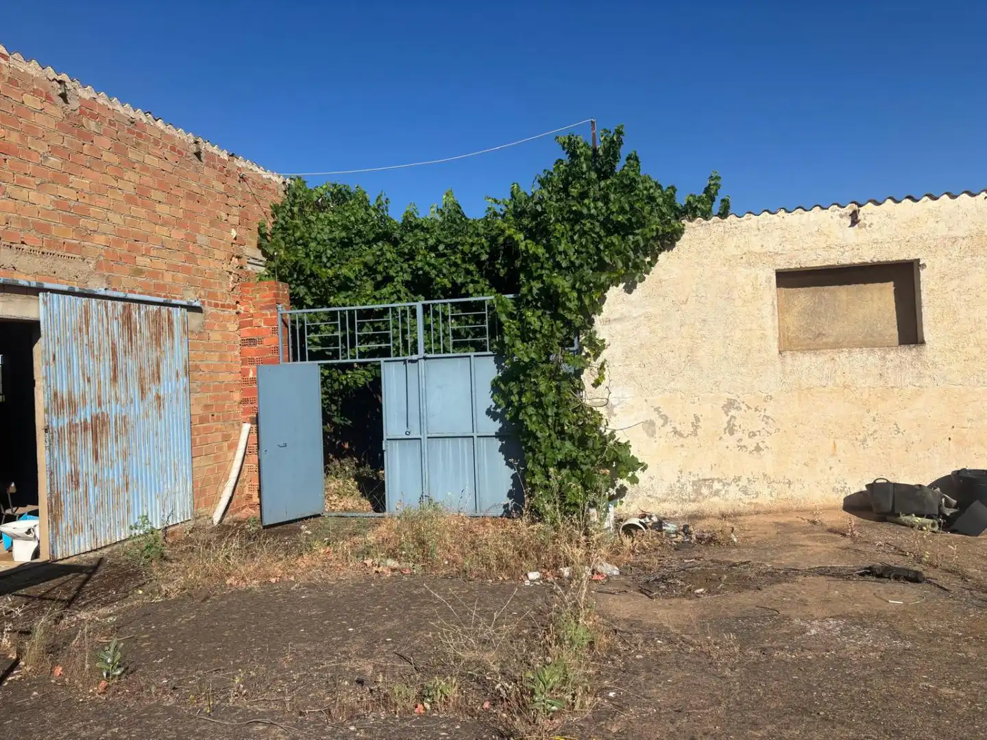 Nau industrial en venda en Fuente el Fresno