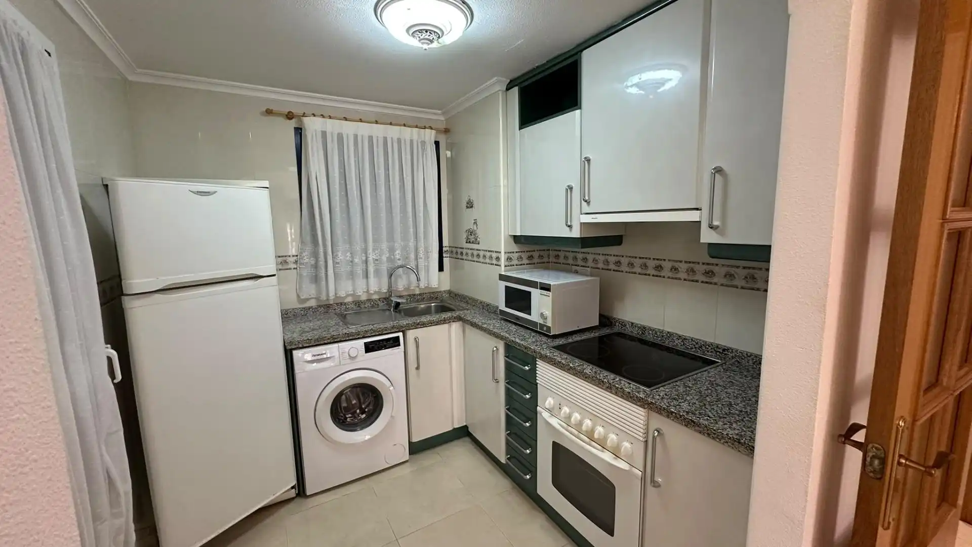 Ground floor with pool for sale in MESTRAL, imagen 3