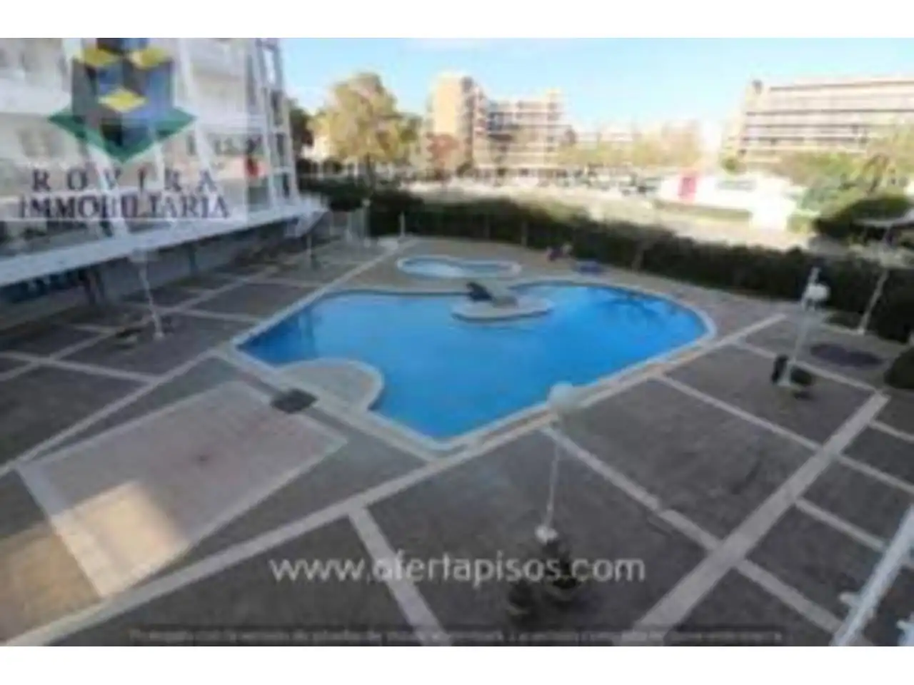 Apartamento con piscina en venta en Plaza Europa, imagen 3
