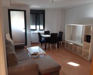 Living room of Flat for sale in  Zaragoza Capital  with Air Conditioner, Heating and Parquet flooring