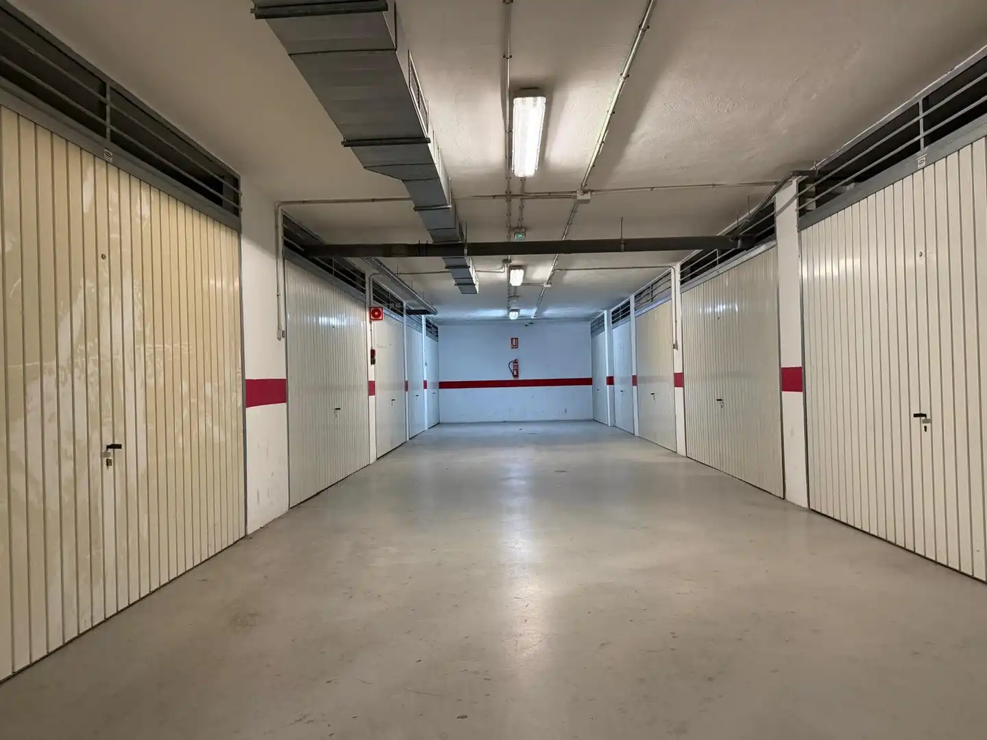 Aparcament de Àtic en venda en San Pedro del Pinatar amb Aire condicionat, Jardí privat i Terrassa