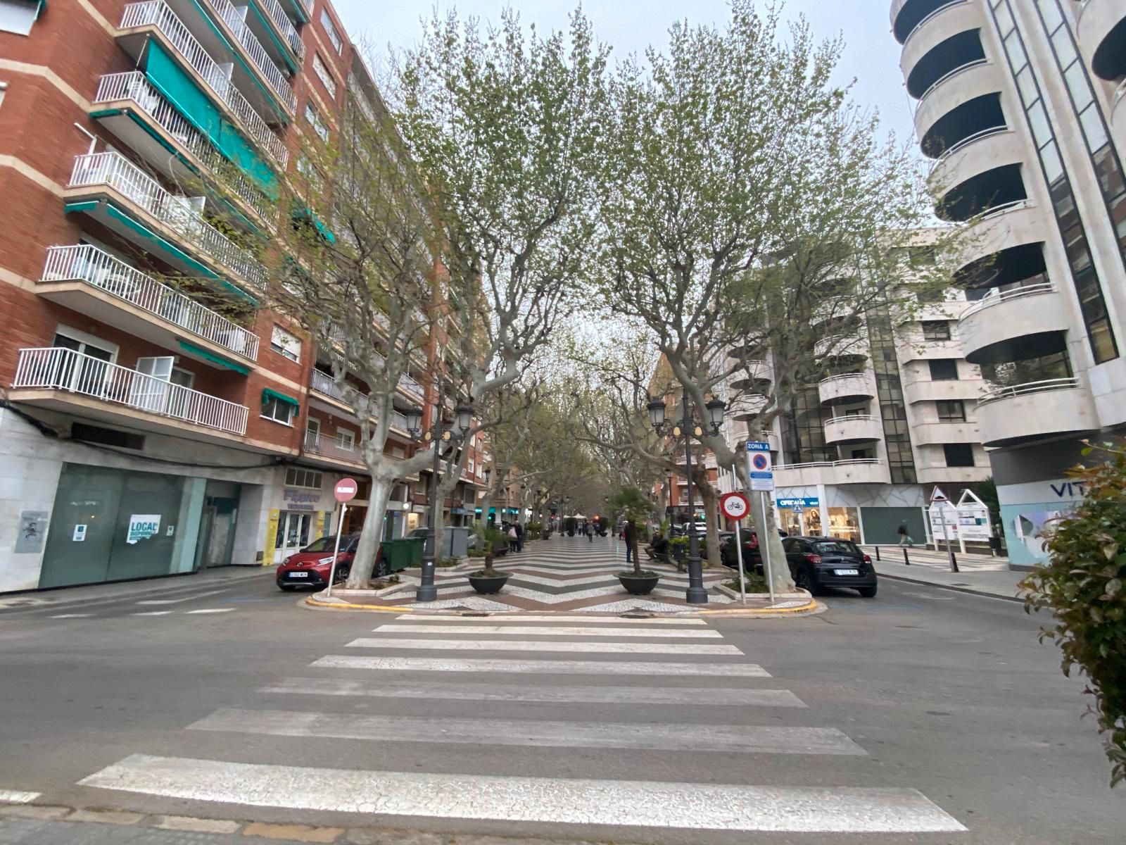 Vista exterior de Piso de alquiler en Gandia con Aire acondicionado, Amueblado y Horno