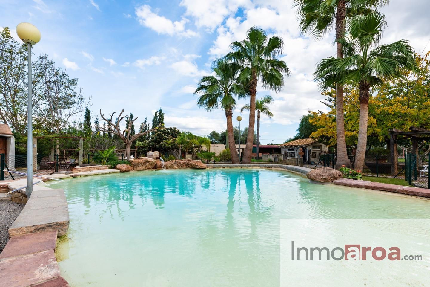 Piscina de Casa o xalet en venda en Bétera amb Aire condicionat, Jardí privat i Terrassa