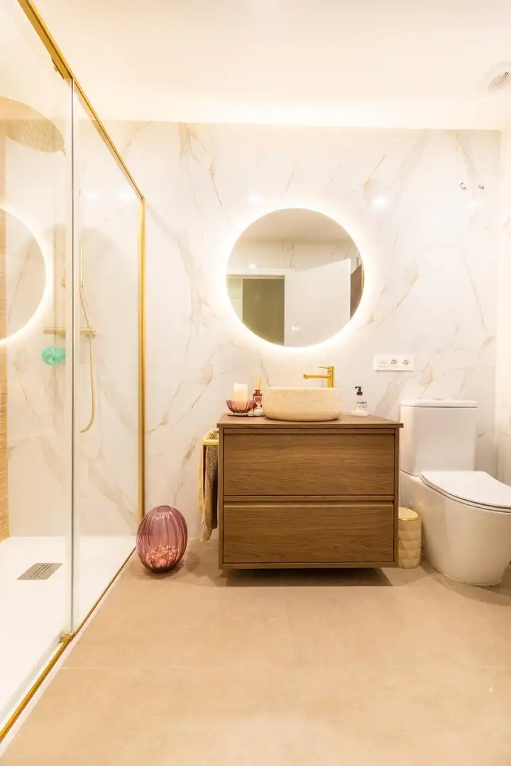 Baño de Piso en venta en Abarán con Aire acondicionado