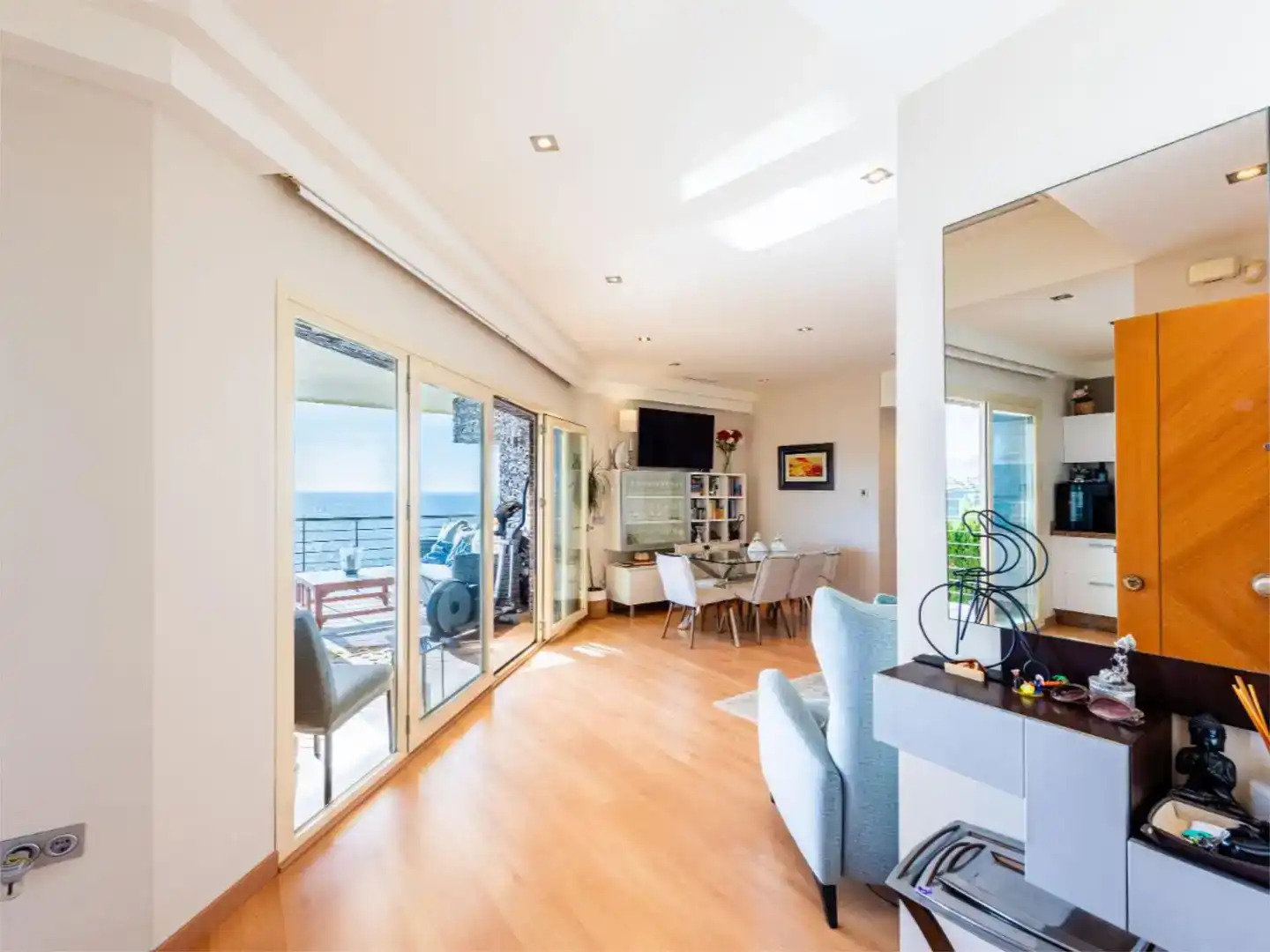 Wohnzimmer von Wohnung zum Verkauf in Torrox mit Klimaanlage, Schwimmbad und Balkon