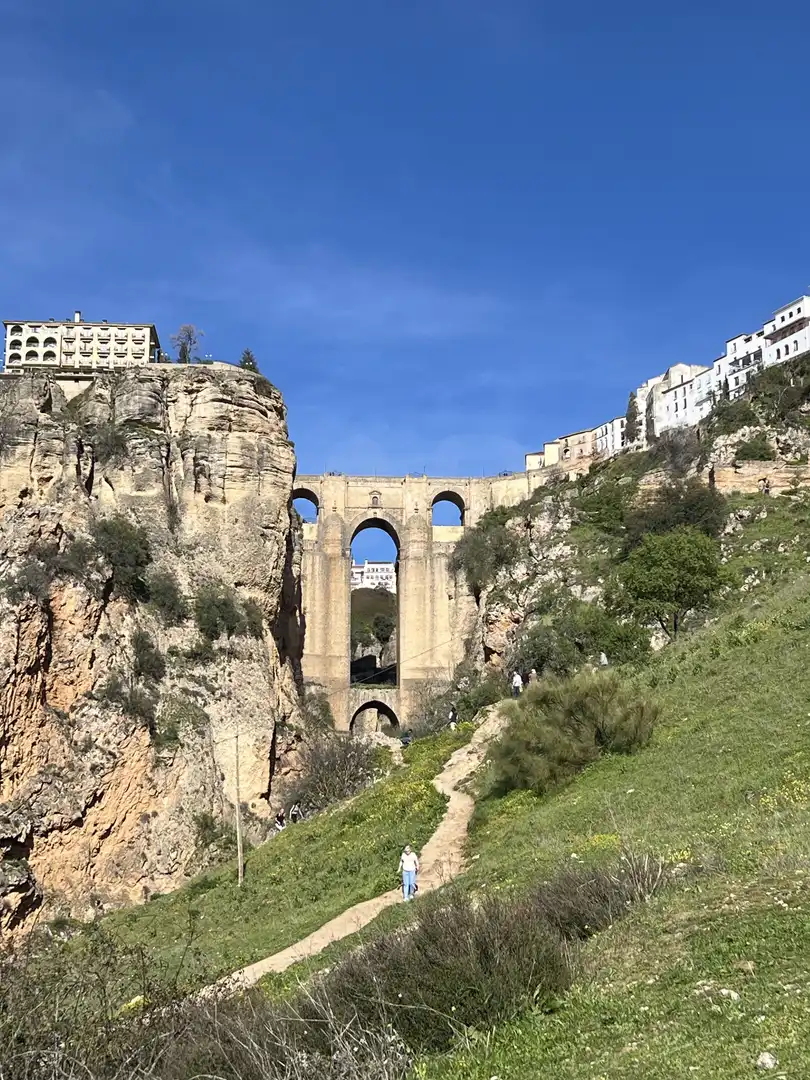 Vista exterior de Pis en venda en Ronda amb Aire condicionat i Terrassa
