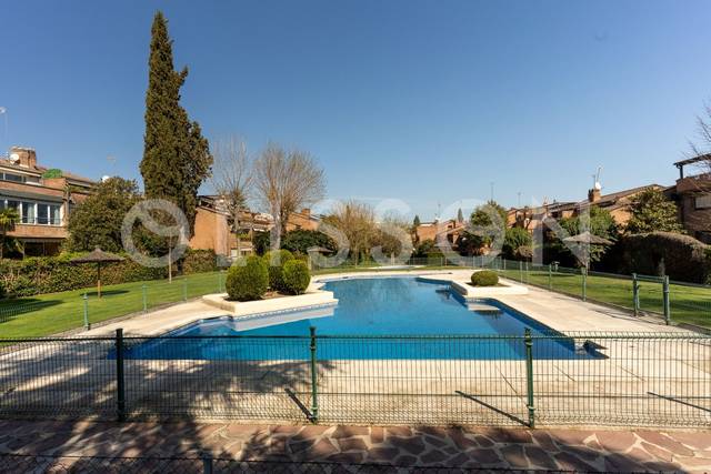 Dúplex en Venta en El Soto de la Moraleja