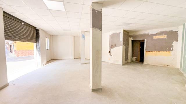 Local comercial en Alquiler en Cieza