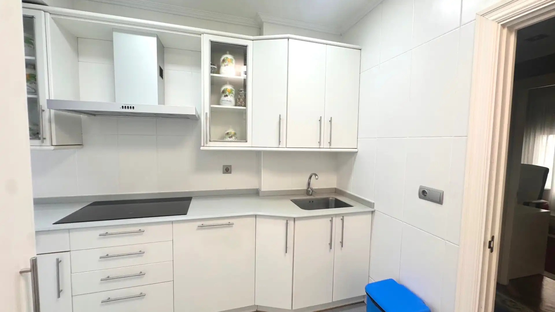Cuina de Pis en venda en Bilbao  amb Calefacció, Parquet i Terrassa