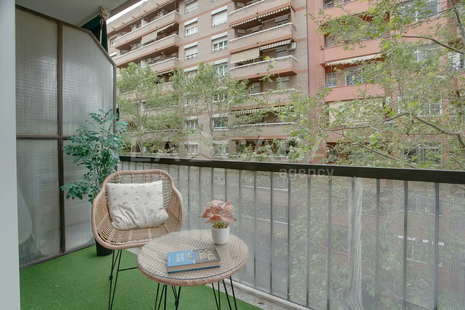 Terrassa de Pis en venda en Barcelona amb Calefacció i Balcó