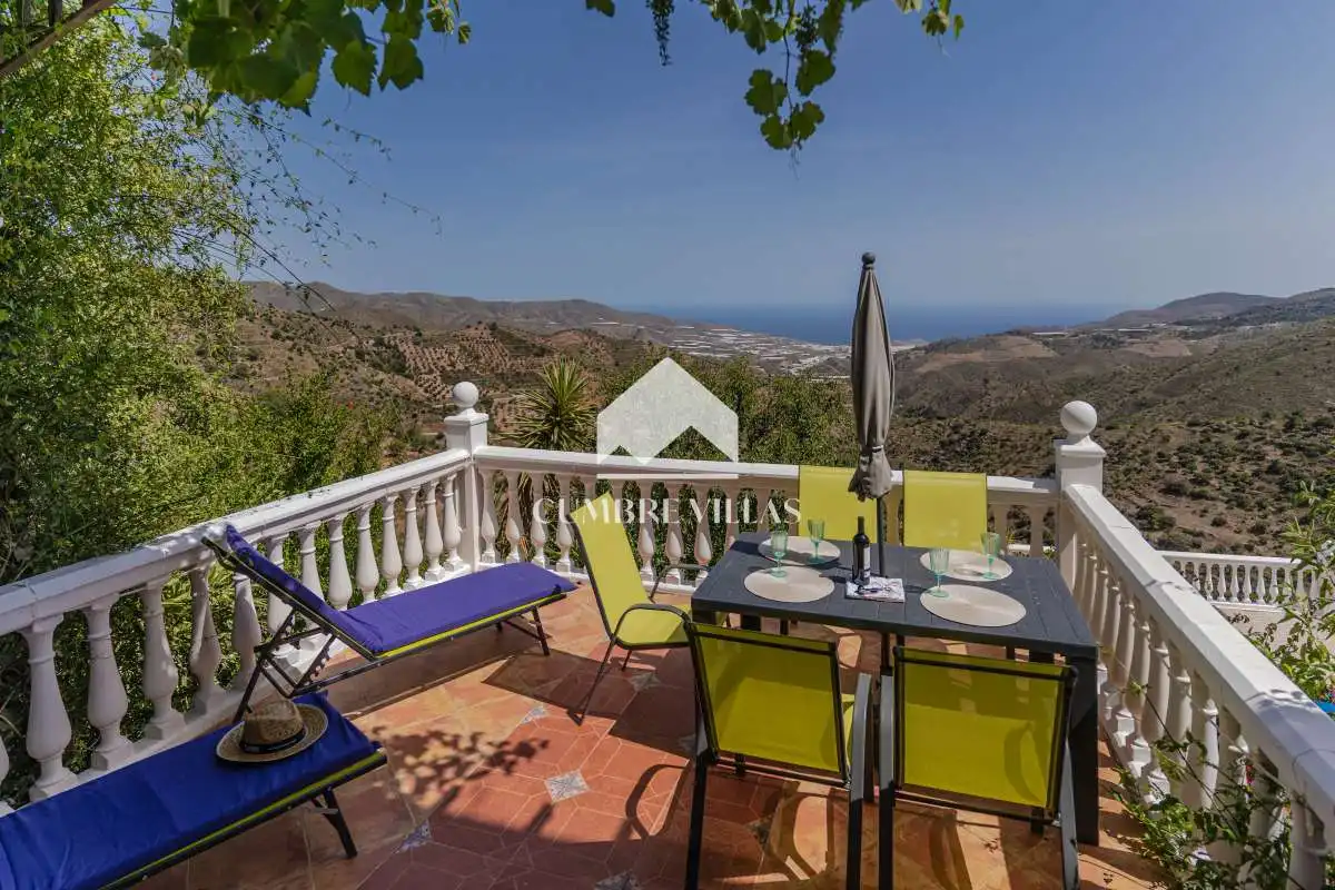 Terrassa de Casa o xalet en venda en Lújar amb Jardí privat, Terrassa i Internet