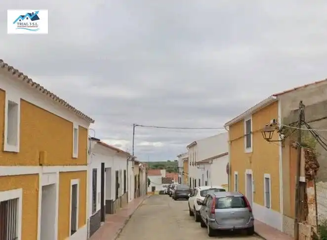 Vista exterior de Casa o xalet en venda en Almendral