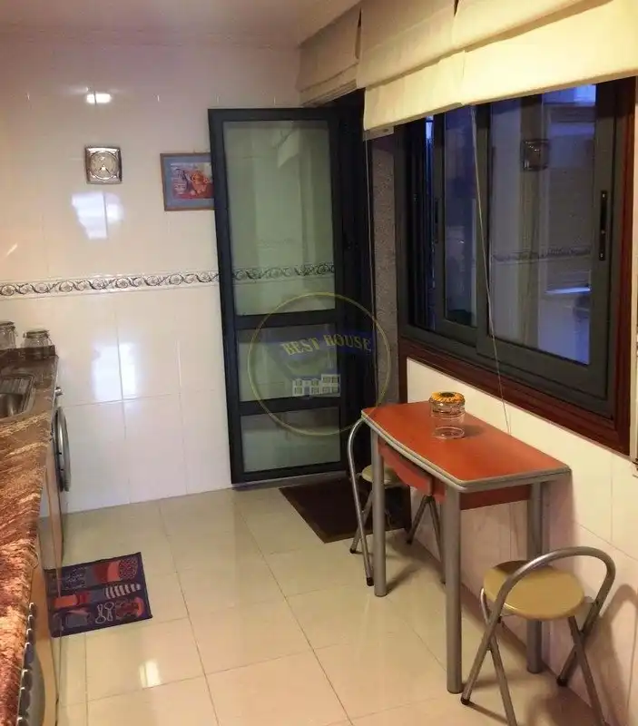 Piso en venta en Vigo  con Calefacción, Jardín privado y Parquet