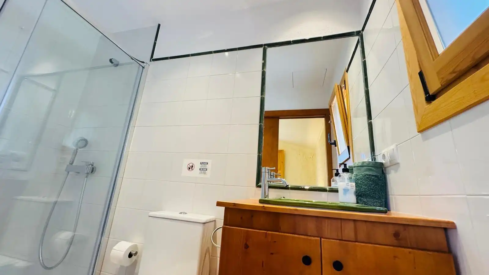 Bany de Casa o xalet de lloguer en Sant Martí Sarroca amb Jardí privat, Terrassa i Piscina