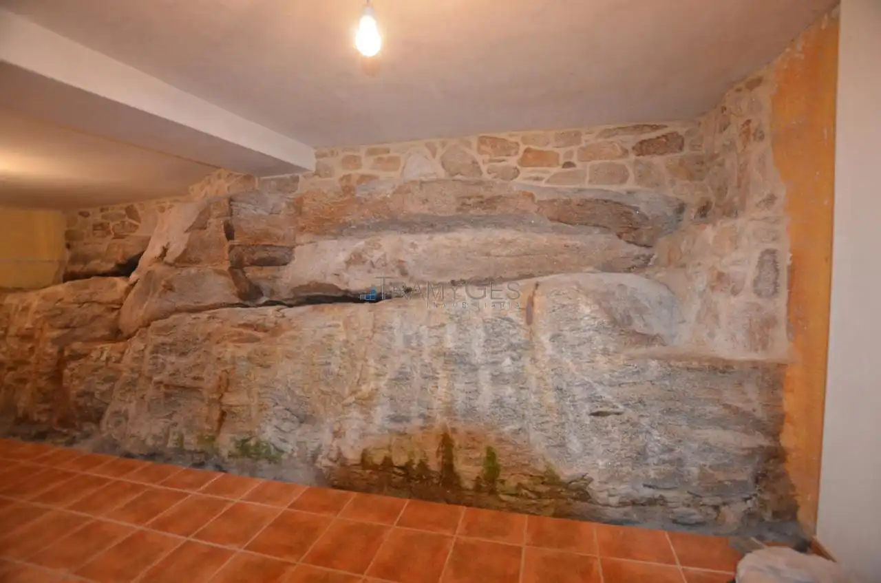 Casa o chalet en venta en Oia con Calefacción, Jardín privado y Terraza