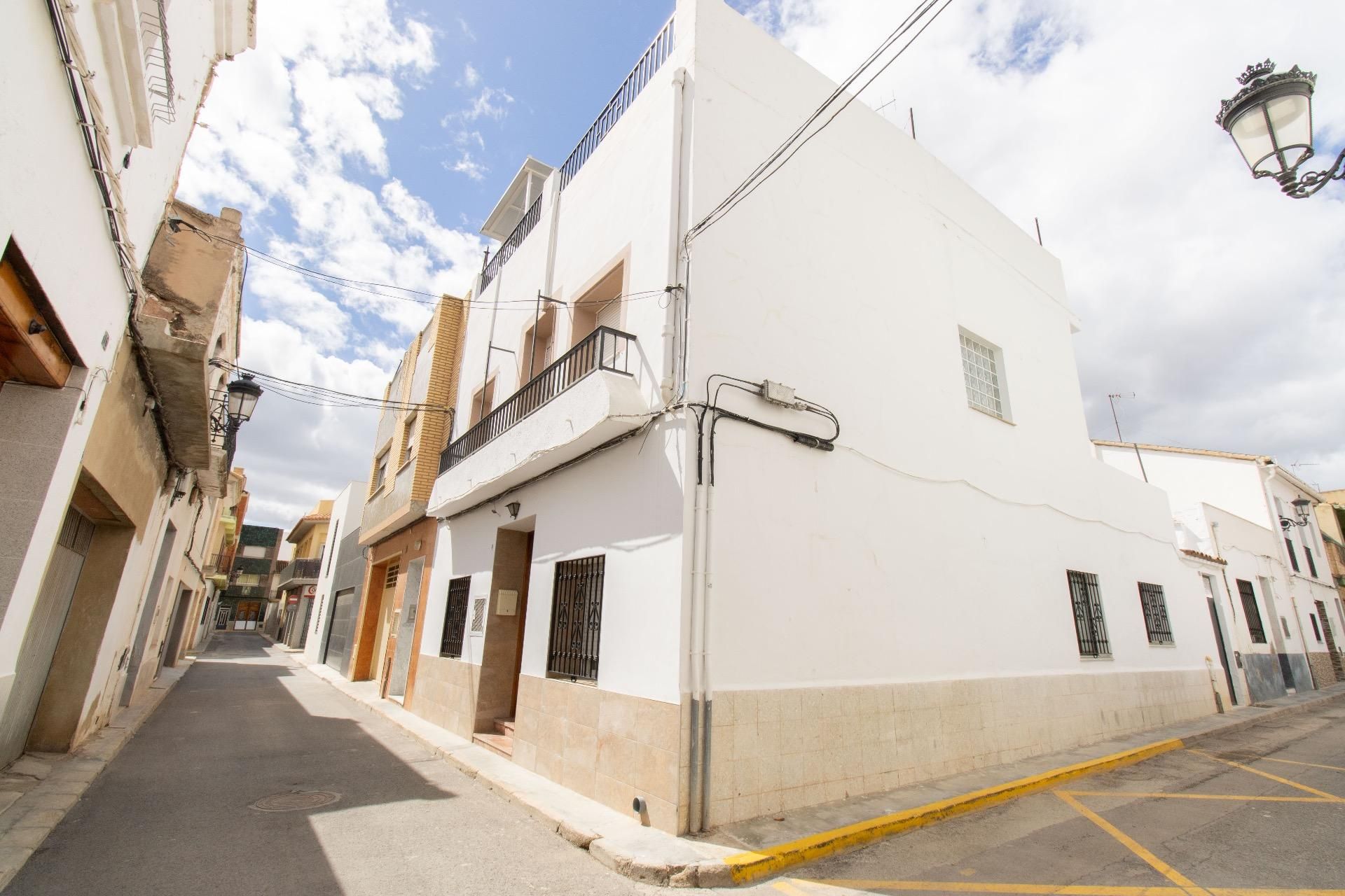Vista exterior de Finca rústica en venda en Rafelbuñol / Rafelbunyol amb Aire condicionat, Calefacció i Terrassa
