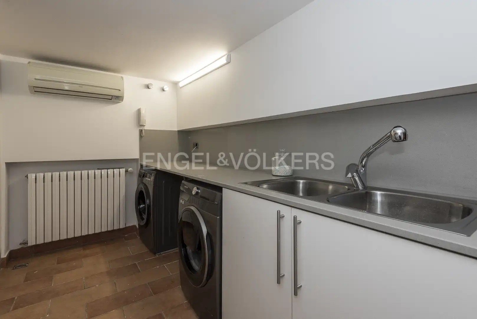 Casa amb piscina en venda a Corbera de Llobregat, imagen 108