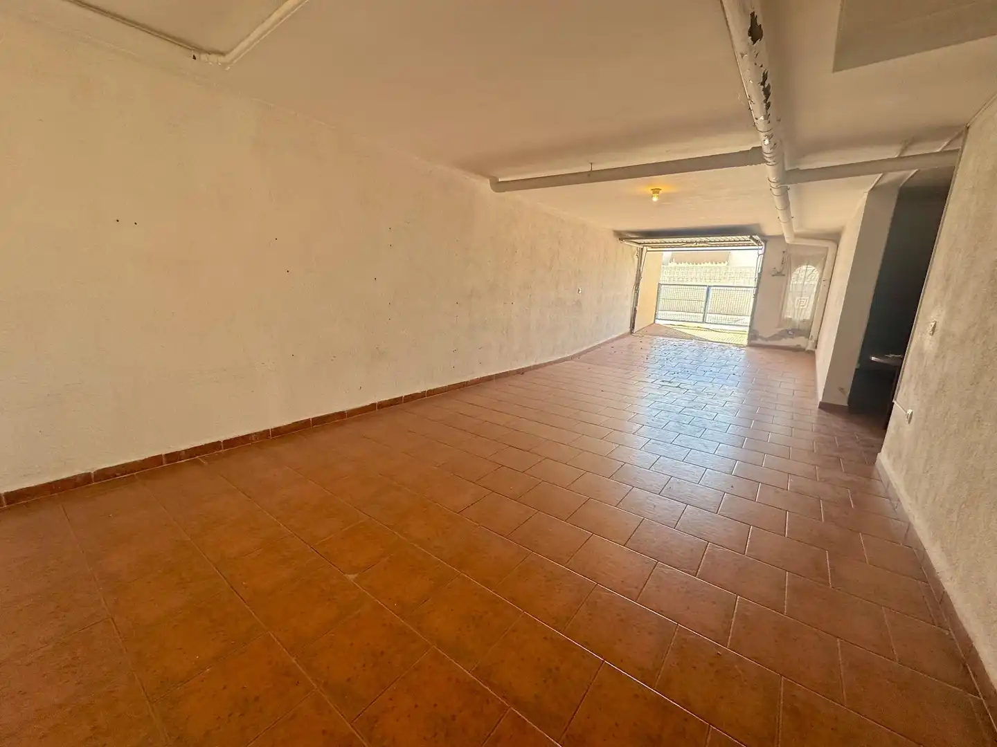 Casa adosada en venda en Roquetas de Mar amb Terrassa i Piscina comunitària