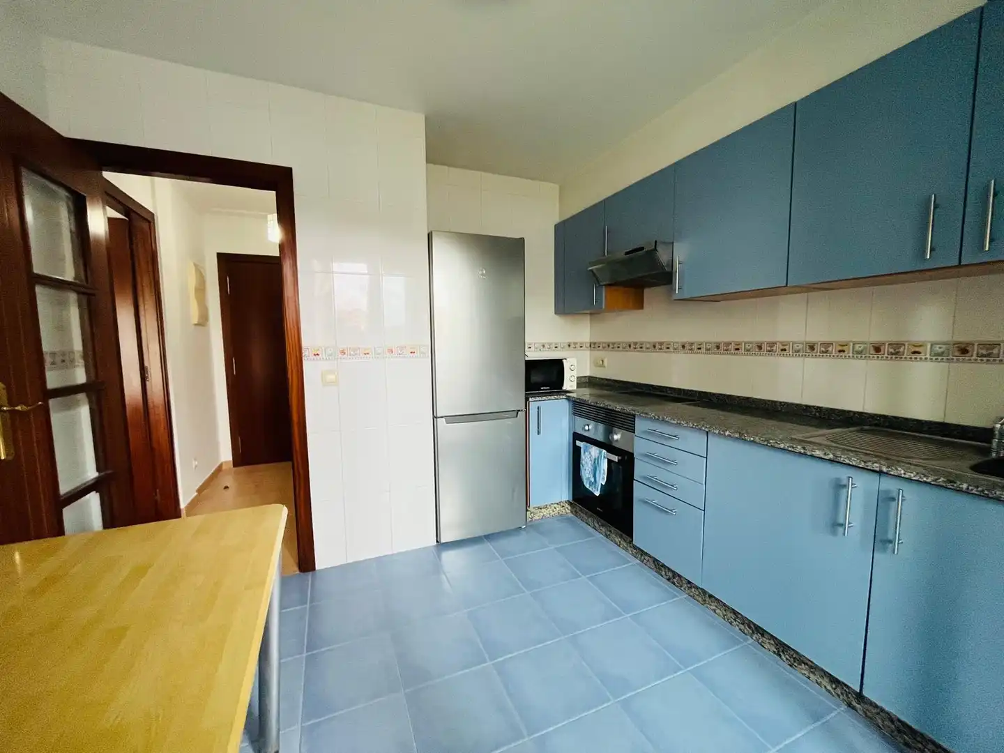 Cuina de Apartament en venda en Pontevedra Capital  amb Terrassa i Traster