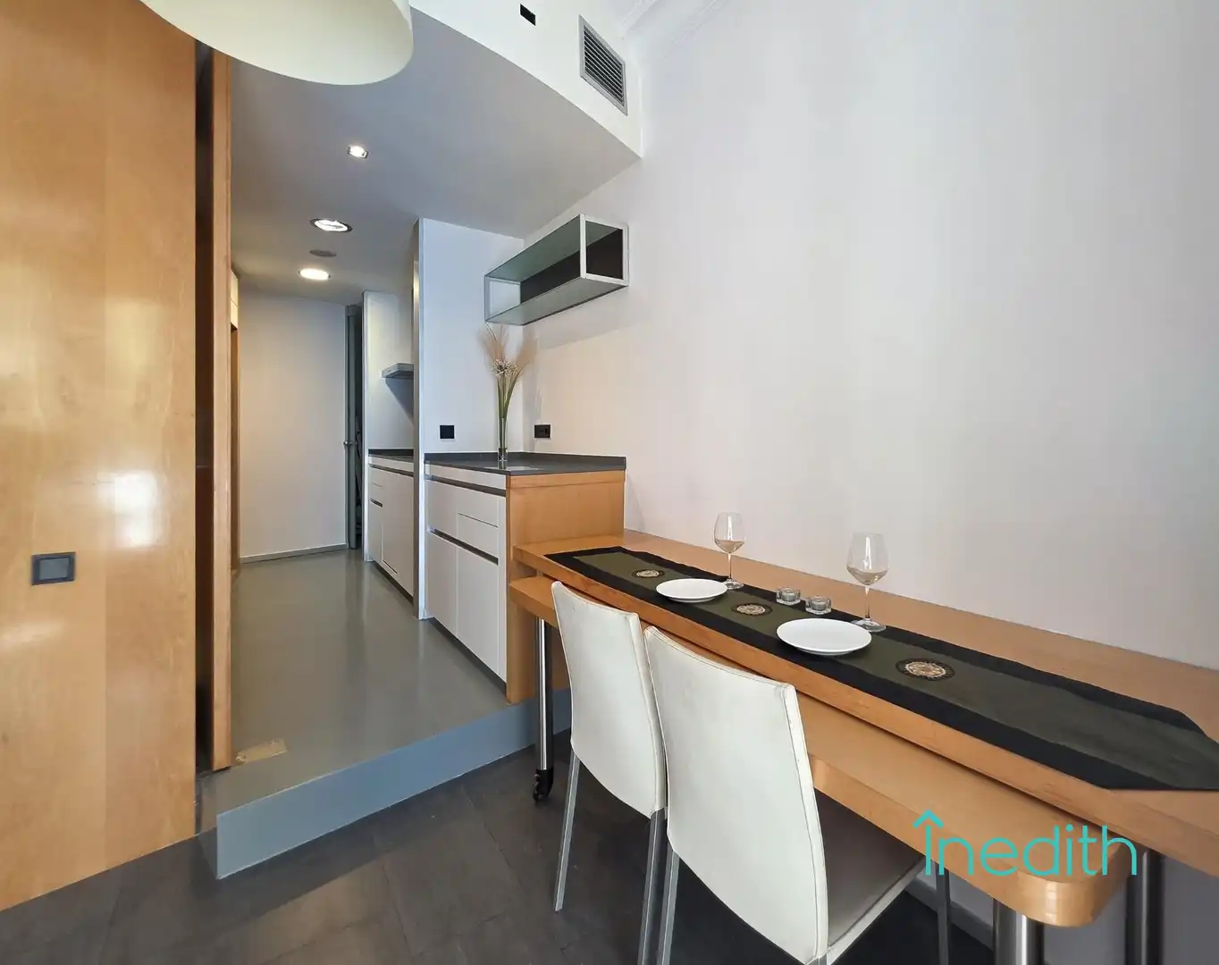 Kitchen of Flat for sale in Barcelona  with Air Conditioner, Terrace and Furnished