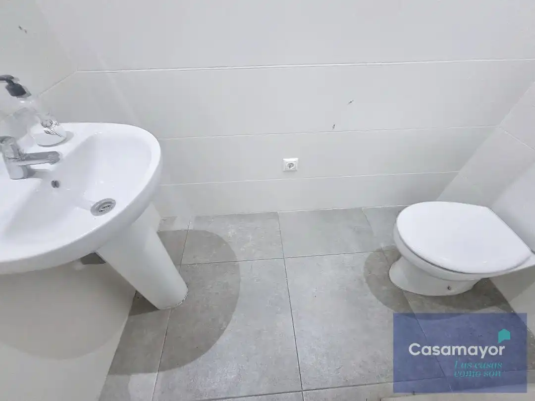 Local comercial en venda a Carrer Calderón de la Barca, imagen 5